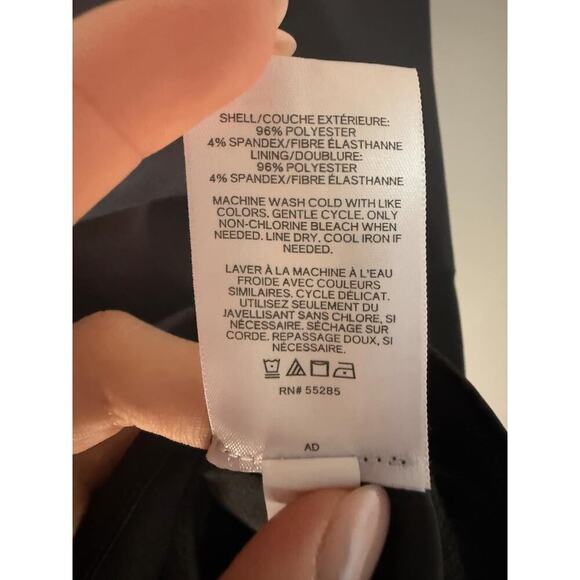 NWT Express Spaghetti Strap V-Neck Cutout Tank Top Midnight Black Womens Medium - Picture 6 of 8